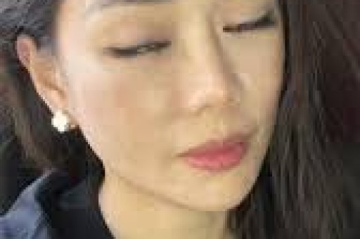 陈律痞幼“接吻疑云”：是真情流露还是流量剧本？
