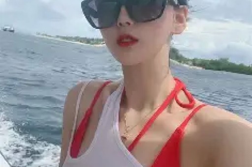 惊天爆料！万斯撕破特朗普伪装 白宫潜规则曝光 穿棕鞋必遭训斥碾压