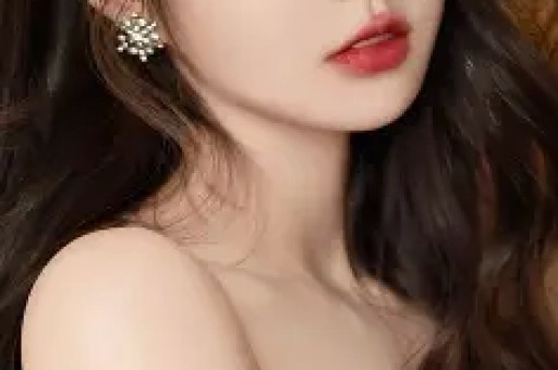 陪玩陪睡就是皮毛！继手伸进裤子后又一女星自曝50多都不放过
