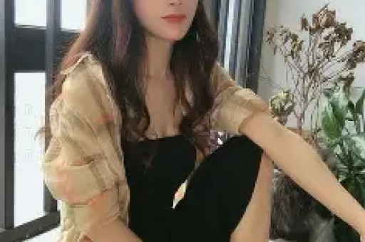 三山凌辉被曝出轨后毫不遮掩亲密姿态