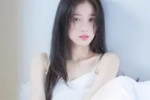圆桌“追星”与“塌房应对”都是人格独立的里程碑
